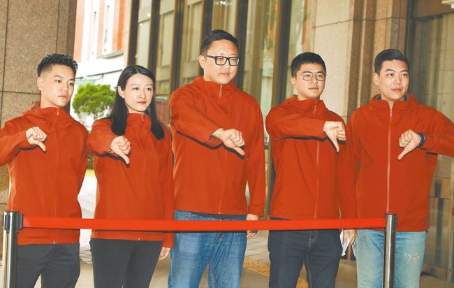 朱立伦回应罢绿团体领衔人退出 民进党施压反弹