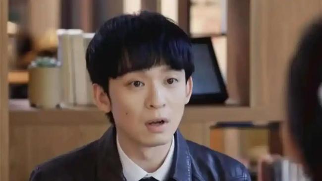 董子健的姐弟恋cp 从尴尬到真香的转变