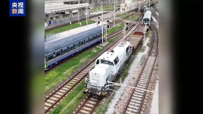 中國技術(shù)人員在德國造機車 讓百年德企煥發(fā)生機