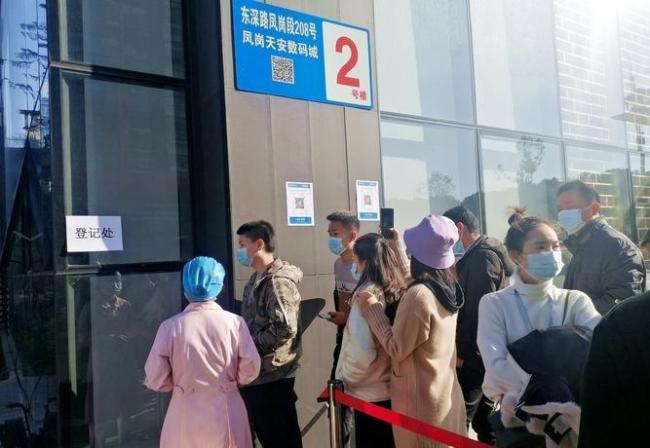 年青东说念主爱上24小时放洋游 打工东说念主新潮水