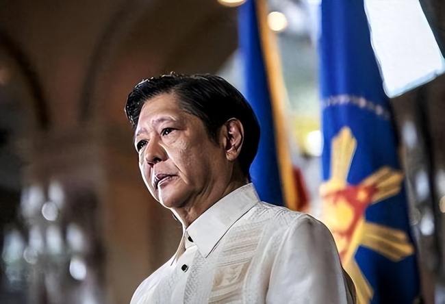菲国选举前夜，投票系统崩了，老杜阵营民调落后，马科斯不择手段