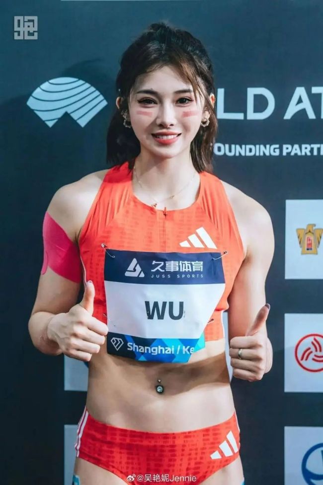 女孩核心力量挑戰(zhàn)一次成功 全網(wǎng)模仿熱潮