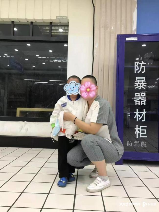 企業(yè)家母親賣(mài)掉企業(yè)救兒子 母愛(ài)創(chuàng)造生命奇跡