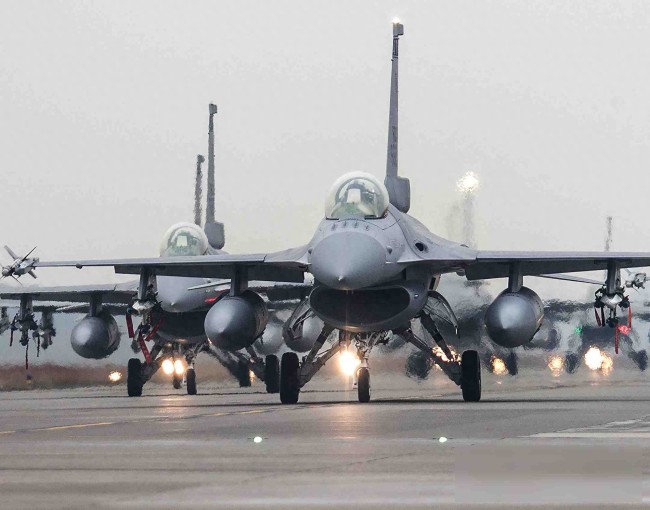 印軍陣風(fēng)戰(zhàn)機(jī)慘敗 法國(guó)冤嗎 中國(guó)武器揚(yáng)眉吐氣