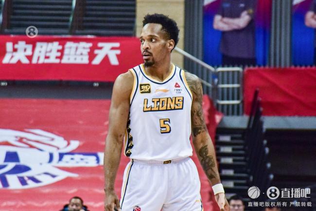 CBA官宣最新FMVP榜：布朗超胡金秋升廣廈第一 周琦北京第二