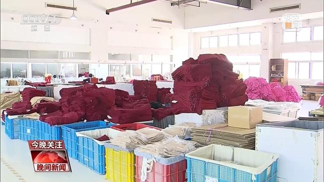 美國客戶從中國井噴式補貨