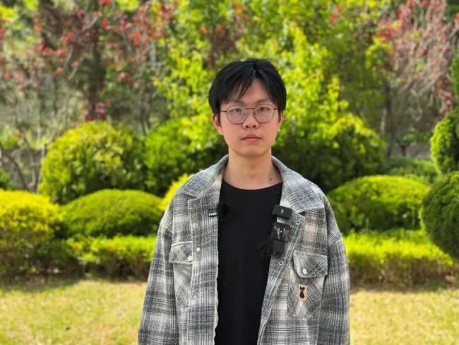 救人小伙被安排補(bǔ)考 善舉獲官方認(rèn)可