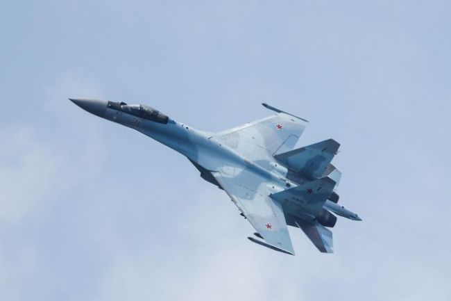 俄军装备新一批苏-35S传递什么信号 空中游戏规则或将改写