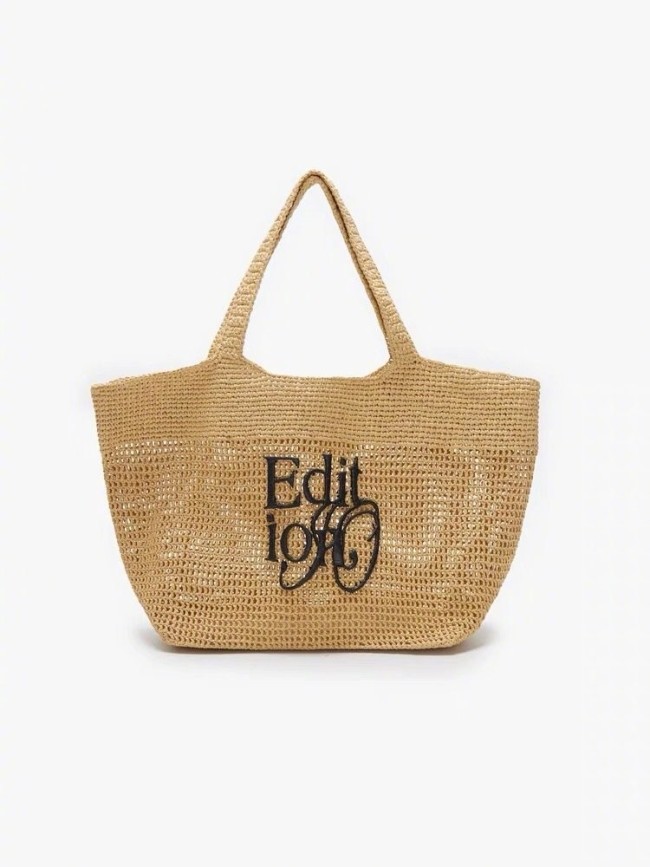 高圆圆戛纳生图太美了 南法风造型惊艳机场