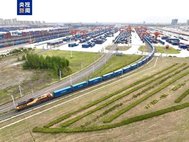 1至4月國(guó)家鐵路累計(jì)發(fā)送貨物12.99億噸