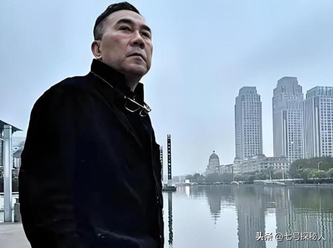 楊議宣布自立門戶 從捧郭到自立門戶的轉(zhuǎn)變