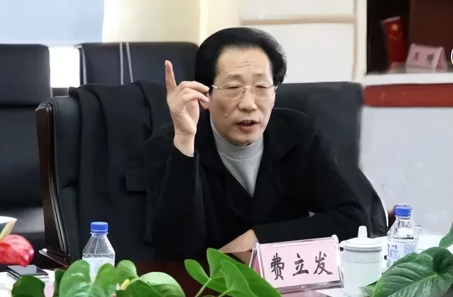 中紀(jì)委通報(bào)：云南,、黑龍江兩人被查！