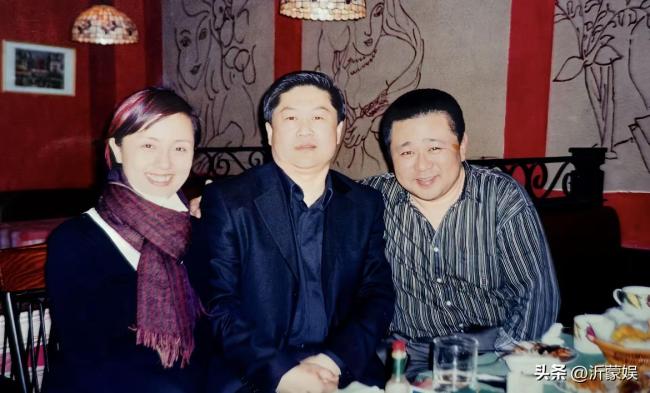 李雪健發(fā)手寫(xiě)信悼念朱媛媛：藝情永存,，思念你的親朋好友,！