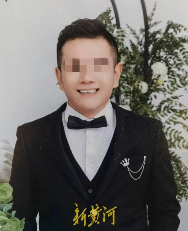 精神病人被警方撲倒受傷13天后身亡 家屬質(zhì)疑警方出警中違規(guī)操作