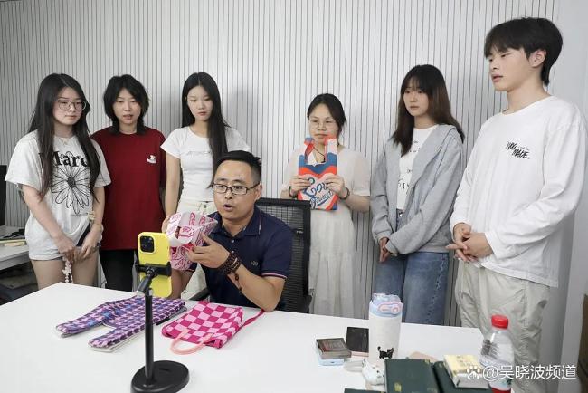 只有杭州能找到5天不睡的電商主播 直播帶貨背后的辛勞