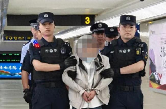 男子因瑣事殺害戀人潛逃20年落網(wǎng)
