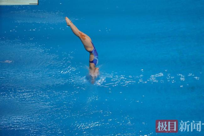 全國跳水冠軍賽陳藝文奪金