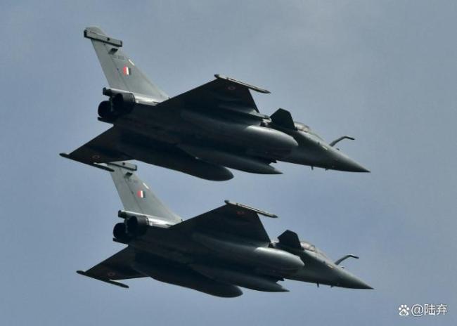 印度啟動第5代隱身戰(zhàn)機(jī)項(xiàng)目有何細(xì)節(jié) 軍備博弈預(yù)備沖刺