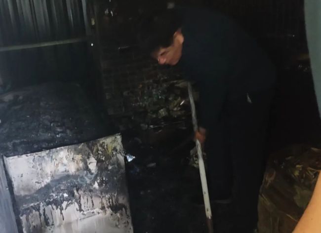 北京消防緊急提醒：夏天這個電器一定要多關(guān)注,！已引發(fā)一次火災(zāi),！ 冰柜電線老化需警惕