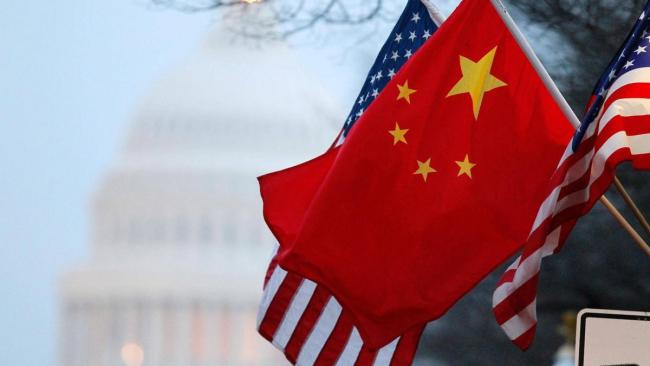 记者：特朗普为中美谈判制造筹码 关税策略引发争议