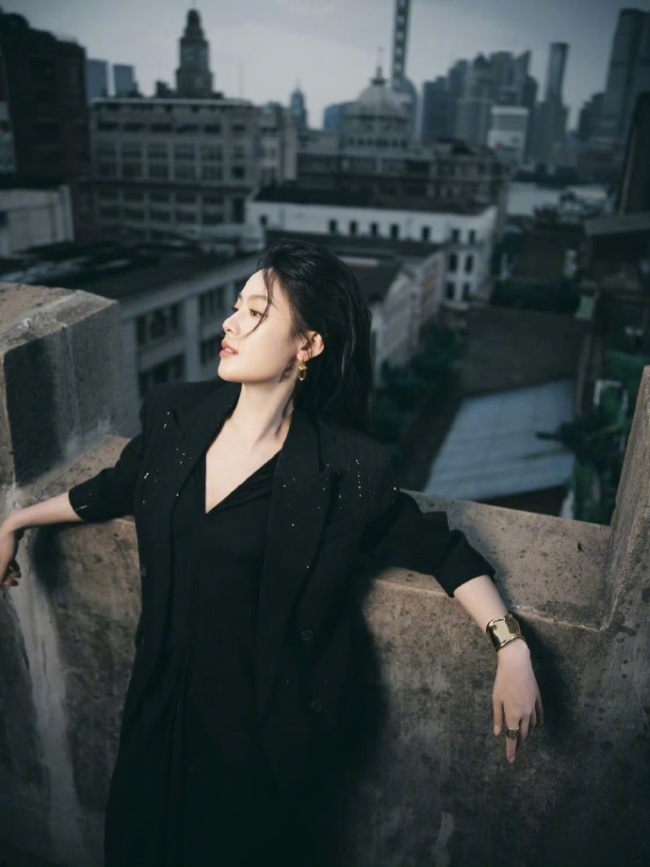 芭莎派對(duì)上的陳麗君可甜可酷,，陳麗君的帥真不是裝的