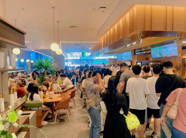 奈雪泰國清邁店首月營收近350萬泰銖