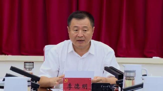 省紀(jì)委回應(yīng)縣委書(shū)記建豪華廁所
