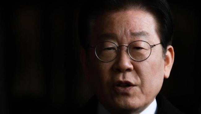 尹锡悦被迫离党,李在明对台湾事务表态,最新民调显示局势已明朗