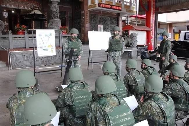 解放軍何時(shí)武統(tǒng)時(shí)機(jī)最佳,？臺(tái)媒：就在臺(tái)風(fēng)來臨前，關(guān)鍵目標(biāo)超40個(gè)