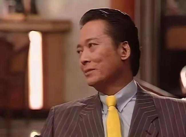 香港演員方剛?cè)ナ谰揞~遺產(chǎn)繼承成謎 干兒子或?qū)⒗^承