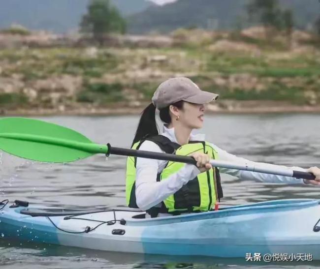 姚晨幽默回应被质疑穷养儿子 儿子高瘦正常