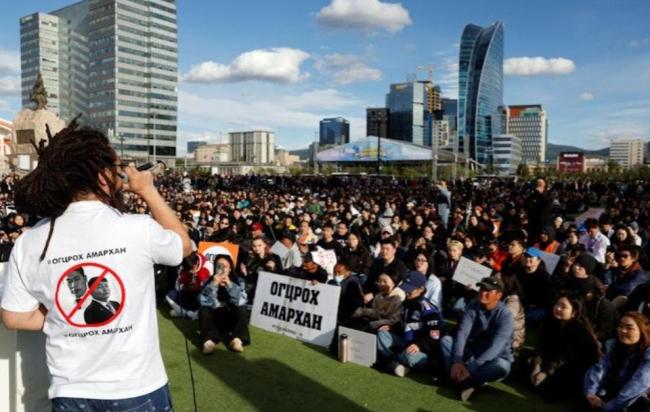 蒙古政局再次“变天”，总理下台谢罪，曾力推帮美国“空运稀土”