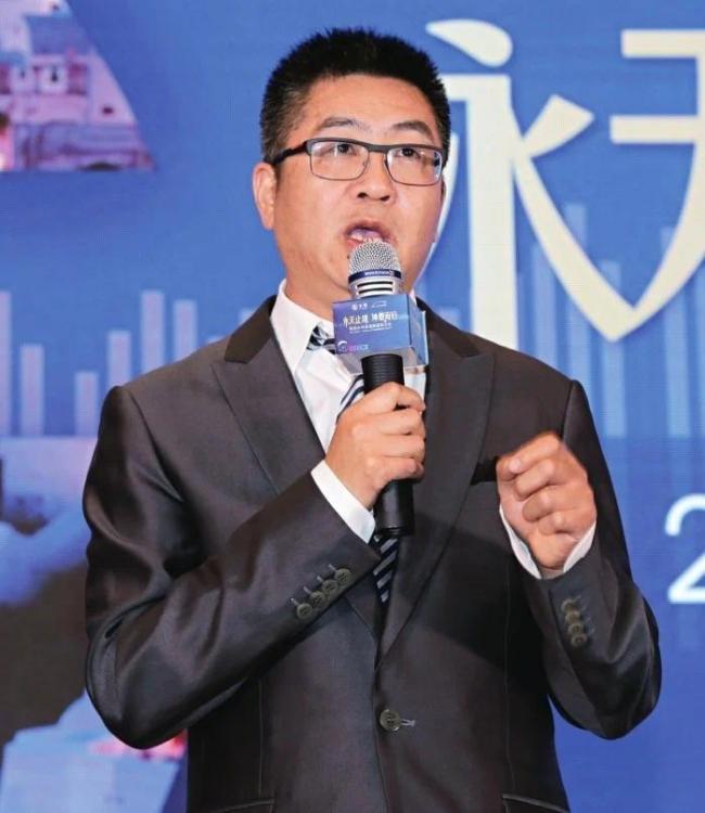 從高級(jí)分析師到“跑路老板”,？汪國海的黃金帝國如何崩塌