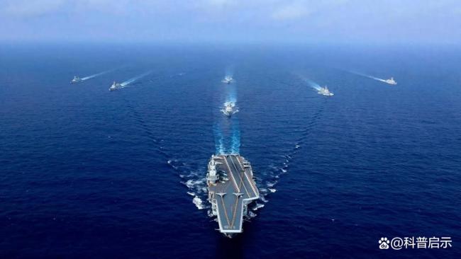 专家谈中国海军12舰编队抵近关岛 彰显远洋作战实力