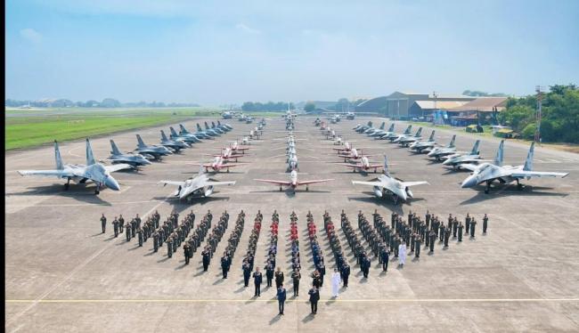 专家：印尼空军欲选歼-10很机智 性价比高引发关注