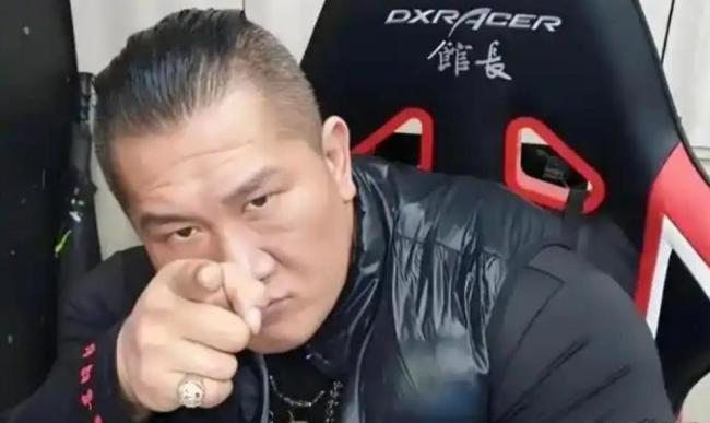 台湾网红馆长承认曾受影响骂过大陆 真相之旅撕开信息茧房