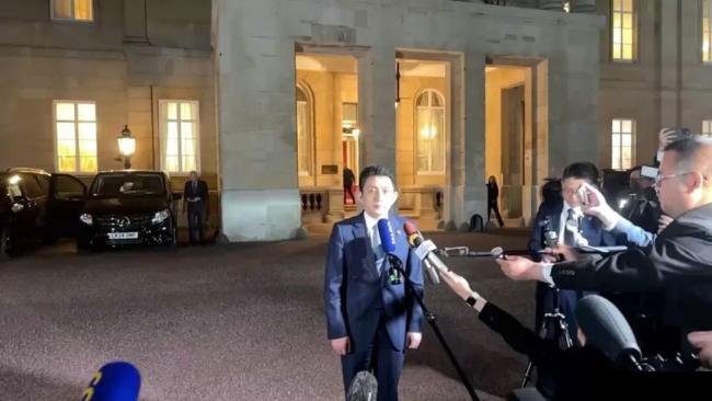 博主：中国给特朗普划了一条红线 稀土与芯片的较量