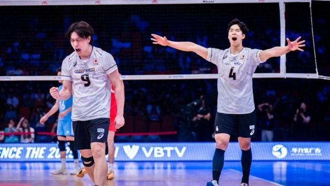 中国男排0-3日本！大V不满被二队碾压 日媒：多位大学生球员取首胜
