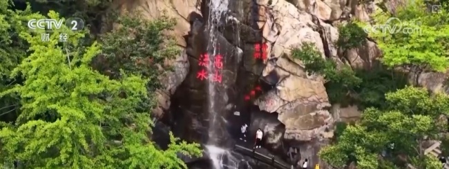 体育搭台文旅唱戏流量变增量 苏超燃动消费热力