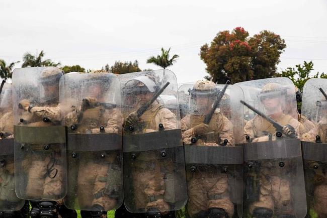 美軍證實海軍陸戰(zhàn)隊首次在洛杉磯拘留平民