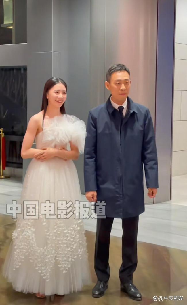 刘浩存终于换掉了微商头像 演技与争议并行