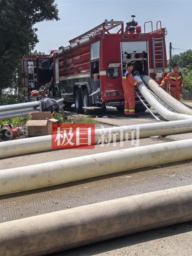 已致9人遇难！直击湖南临澧烟花爆炸事故现场：有厂房只剩下钢铁框架