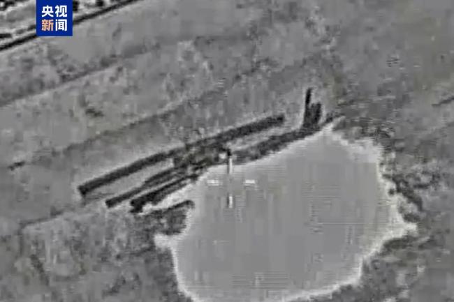 以军称摧毁伊朗三架攻击直升机 持续空中搜索目标