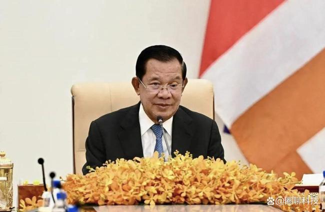 民调变了，泰国女总理被催着罢免，依照和中国约定，政府或倒台！