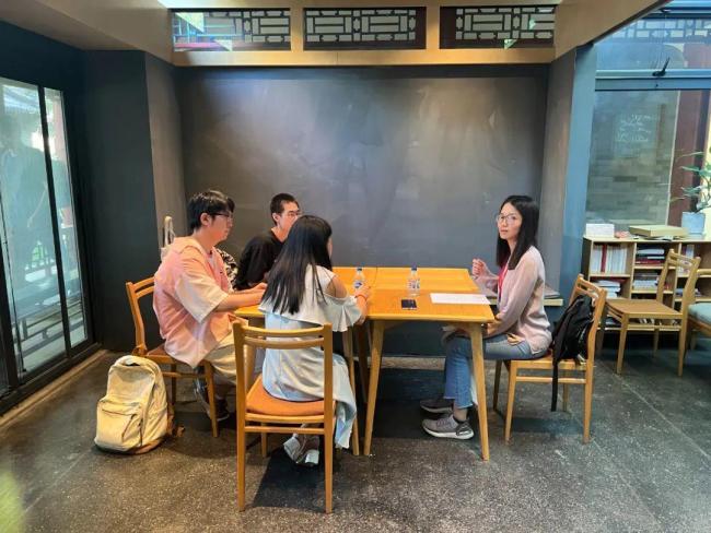 王虹已身兼兩所頂級(jí)研究所終身教授 數(shù)學(xué)成就再攀高峰