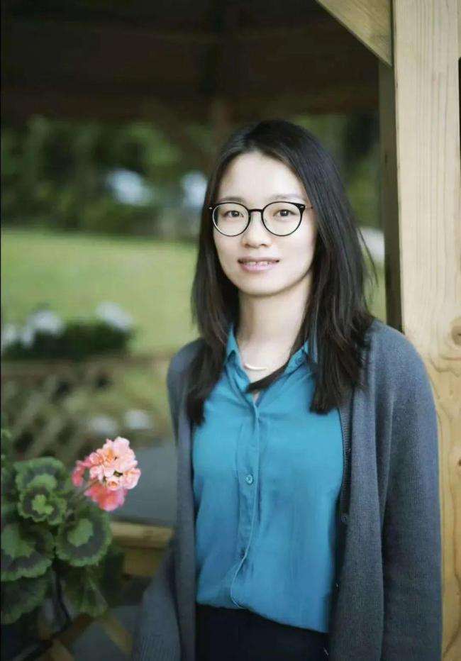 破译两位数学天才王虹与韦东奕的“加密对话”：数学家眼里的宇宙规则 学术交流的魅力
