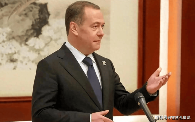 俄称有国家准备向伊朗提供核弹头 局势升级引发全球关注