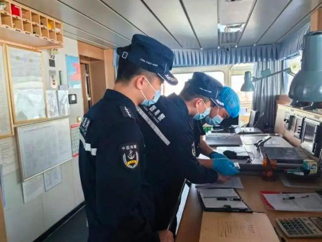 男子公海上因琐事刺死同事 首起海上故意杀人案告破