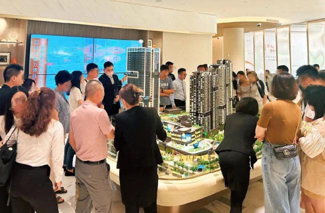 香港鄭家純家族靜待875億港元救命錢 債務(wù)重組迫在眉睫