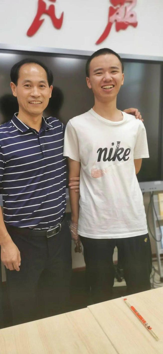 高考成績也有隱藏款 學(xué)霸心得揭曉